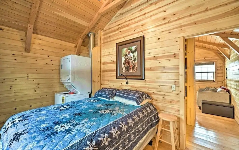 Rustic Ridge Cabins, Charming Retreat (3 Options!)
