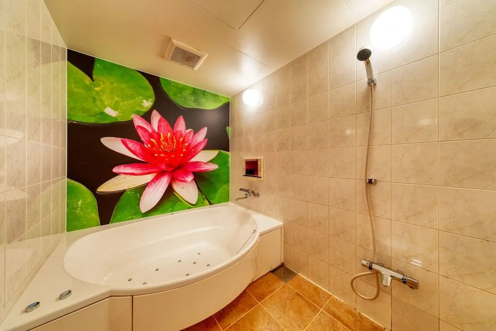 Hotel Lotus Otsu
