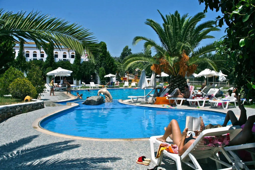 Ekaterini Hotel