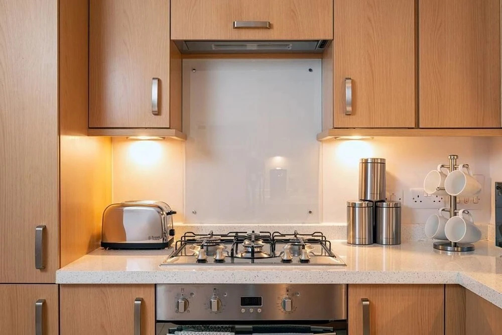 Modern Bright Apartment Near Centre