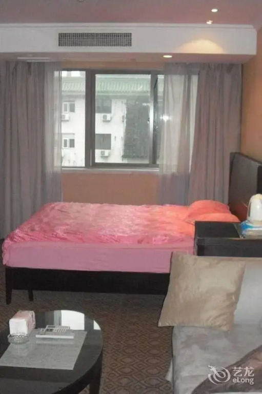 Suzhou Home of Freedom Short Lets Apartment