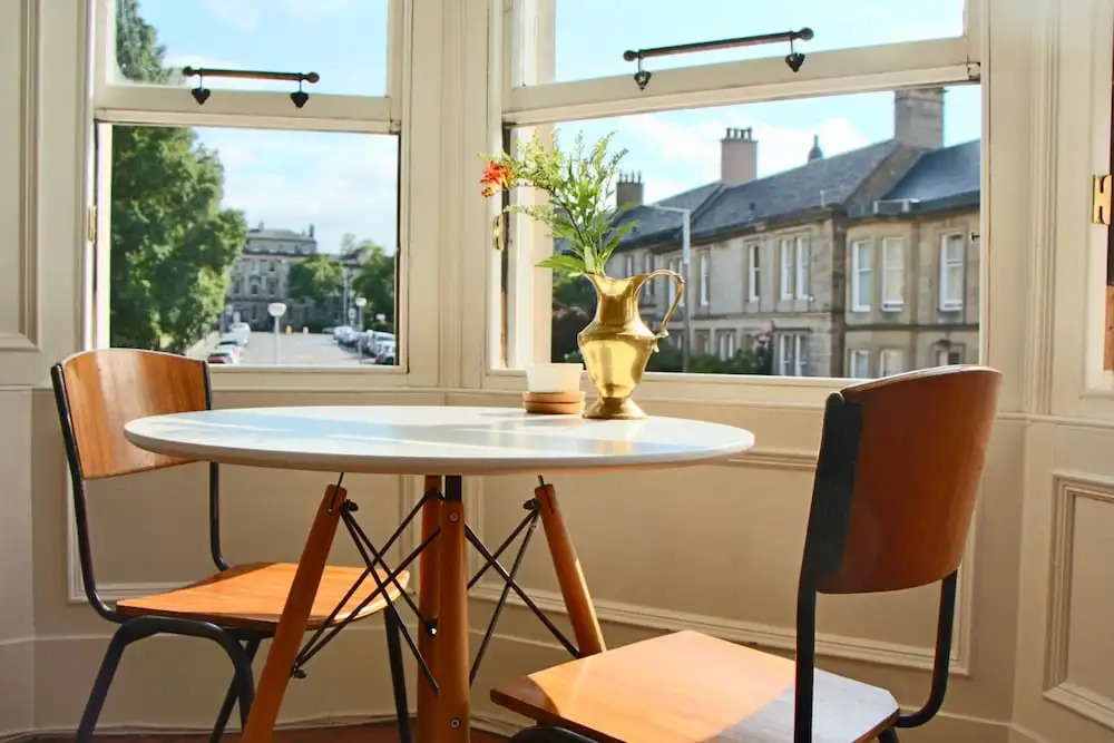 Bright 1 Bedroom Flat in Bonnington