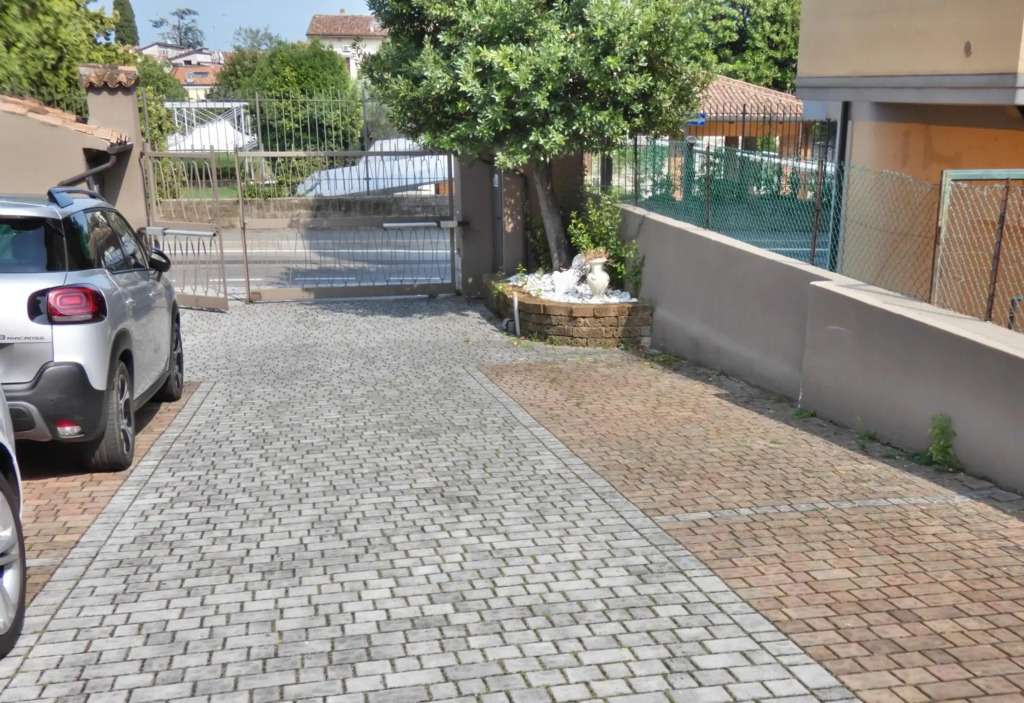 Charming House in Old Town Desenzano