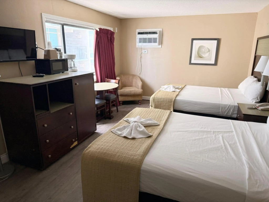 Polynesian Beach & Golf Resort