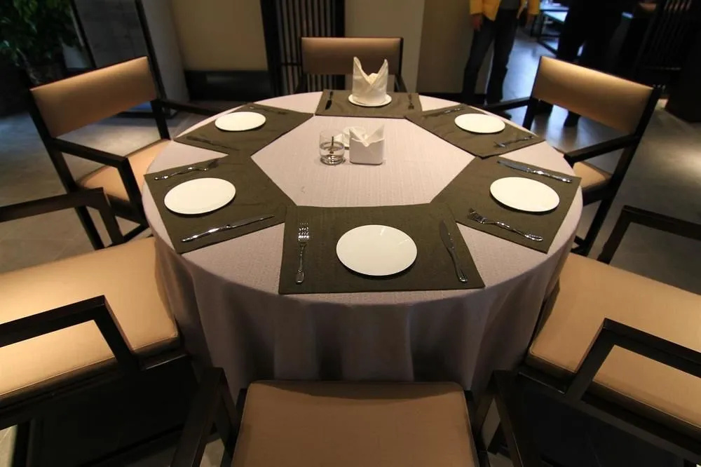Jianian CEO Holiday Hotel