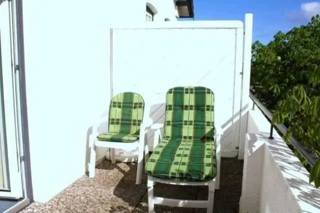 App-6-mit-Suedbalkon-in-strandnaher-Lage-Baederstil-Villa-in-Wenningstedt-Sylt