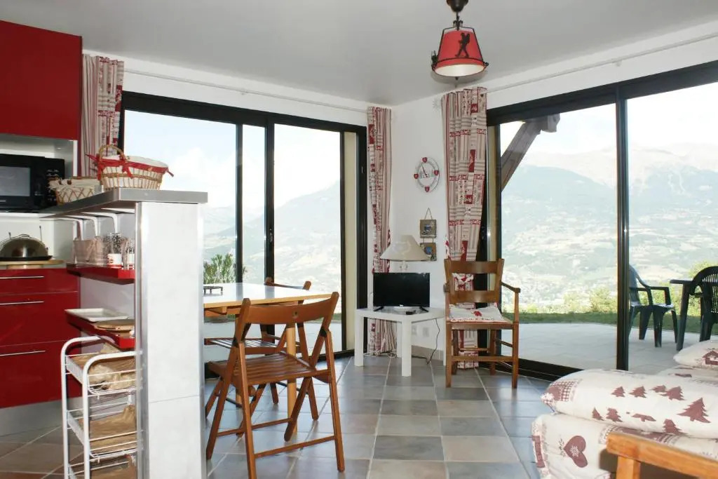T2 Balcon de l'Embrunais