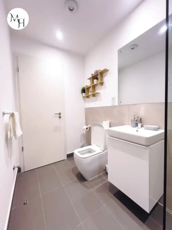 Meraki Homes at Loxwood House