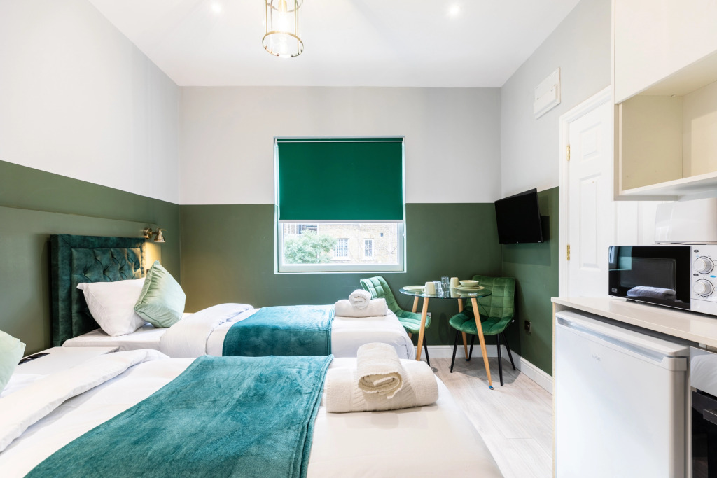 The Finsbury Park Hotel