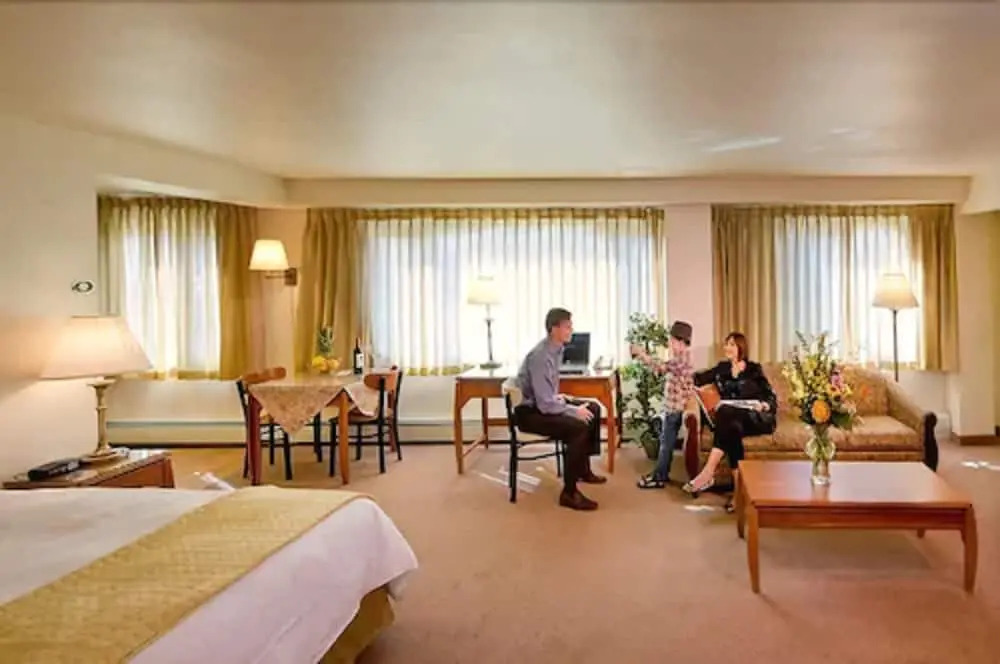Anchorage Grand Hotel