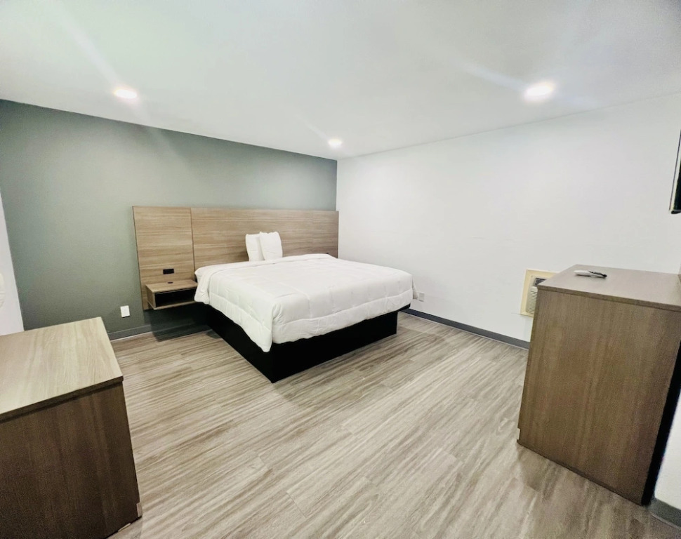 Rodeway Inn Mineola
