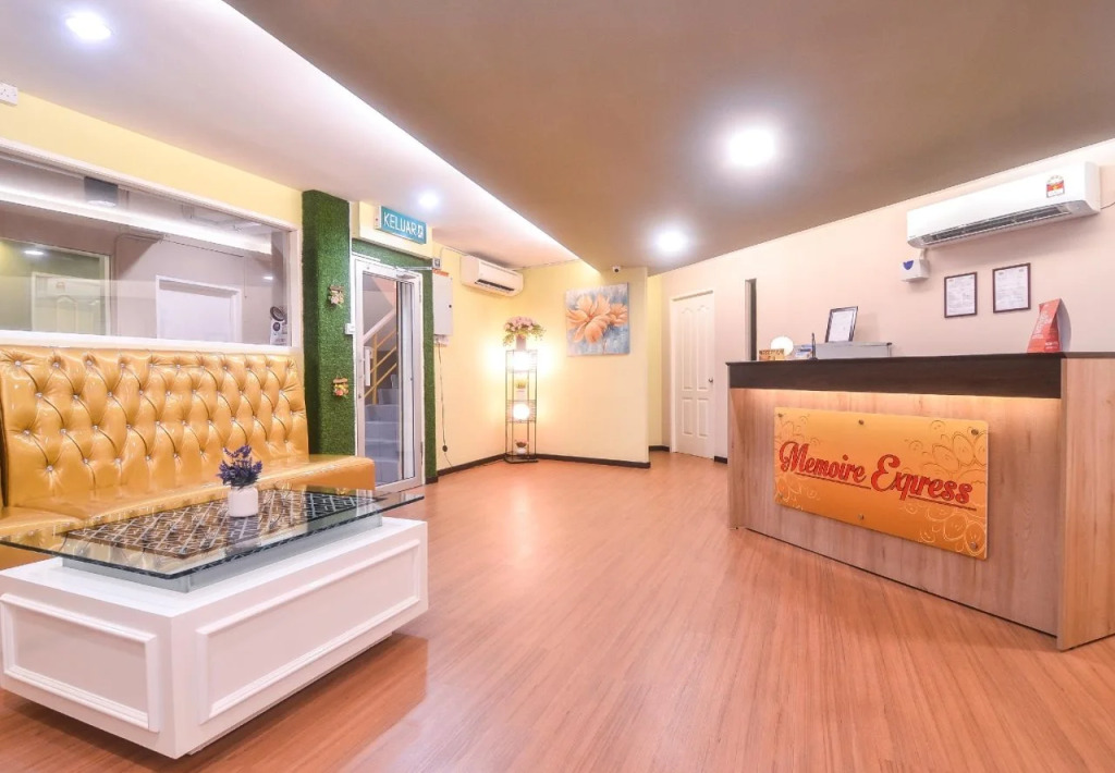 Memoire Express Floors