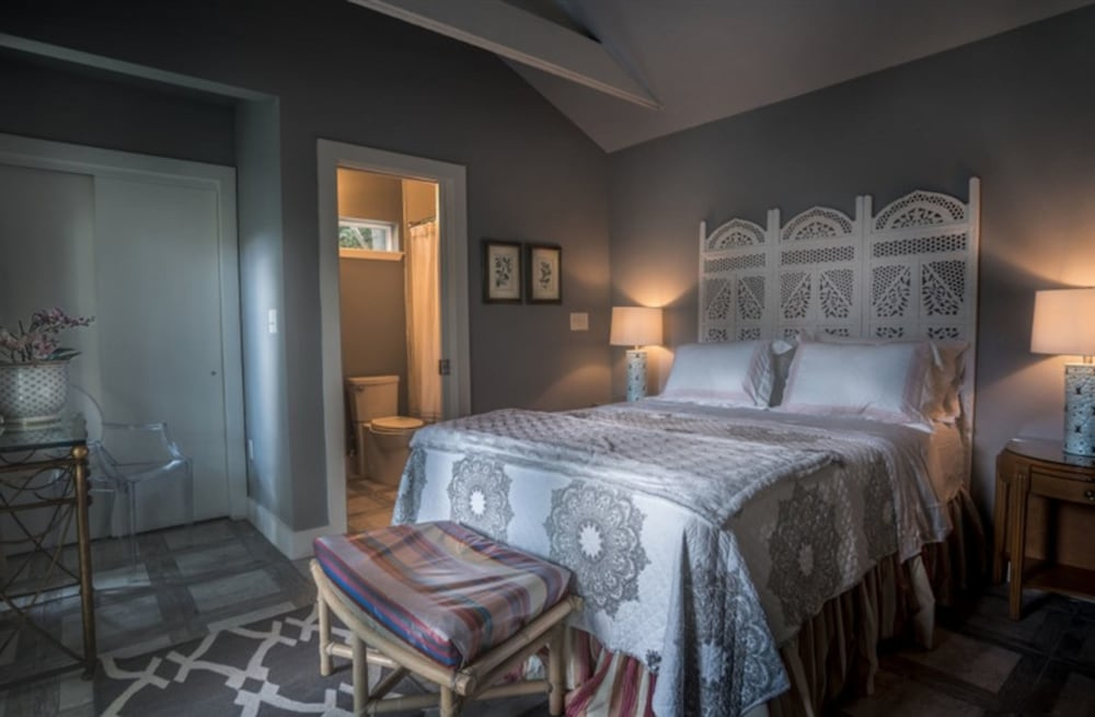 The Olive Tree Court