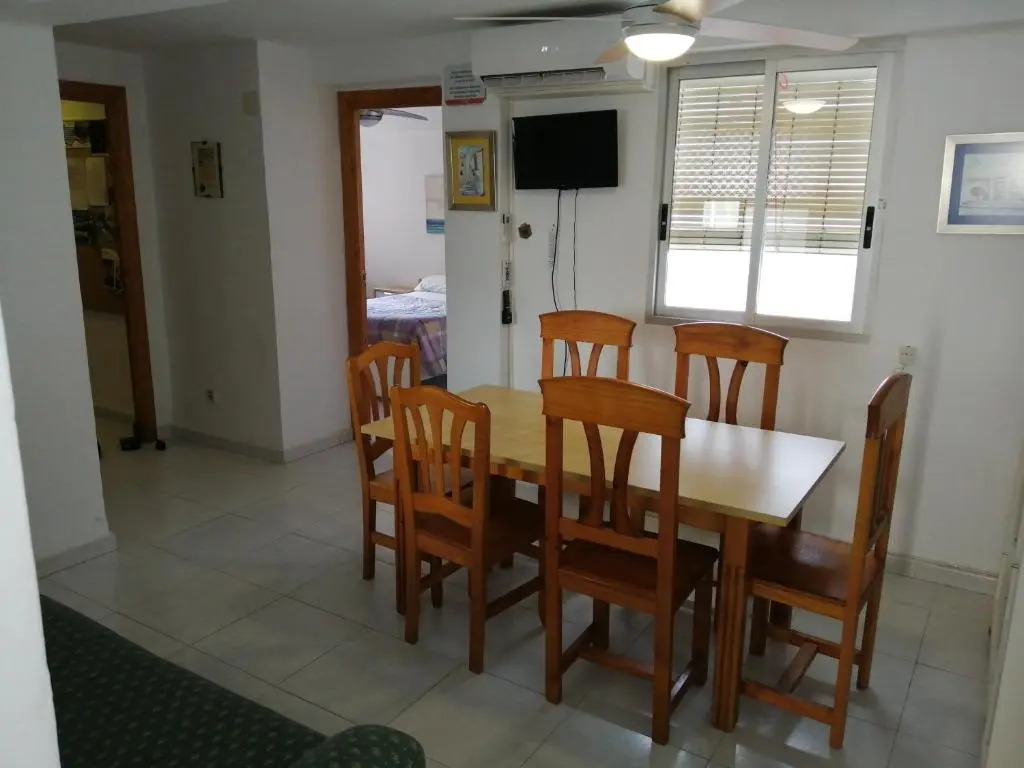 4 habitaciones frente mercadona VT-41369-V