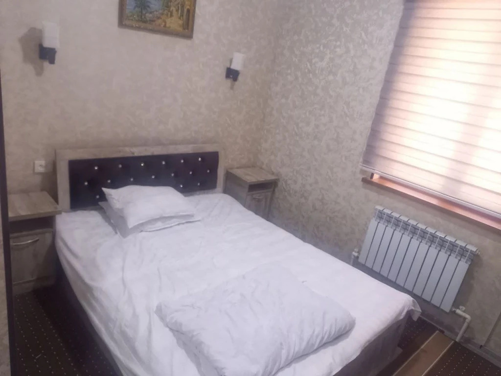 Gold Hotel