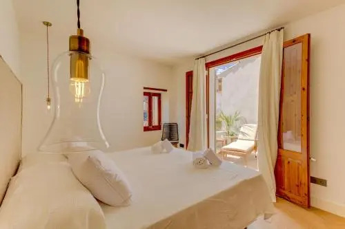 Villa Alicanti 2 by Sealand Villas