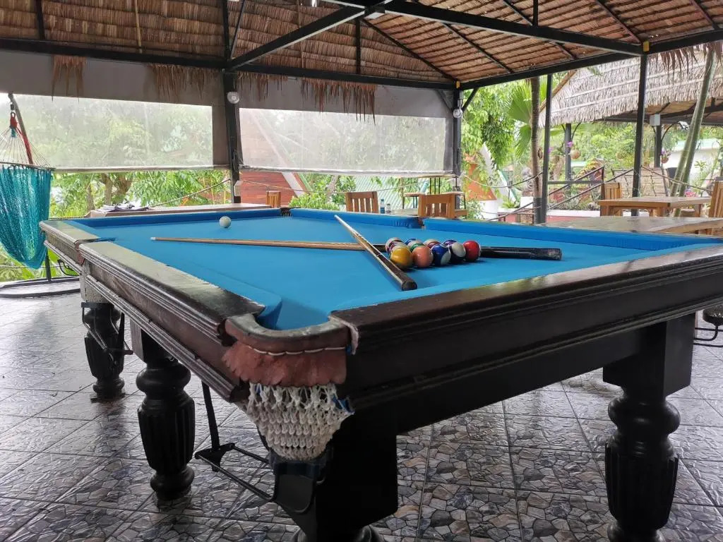 Harmony Naturist Resort Rawai Phuket 18yr minimum age only nudist nake d FKK