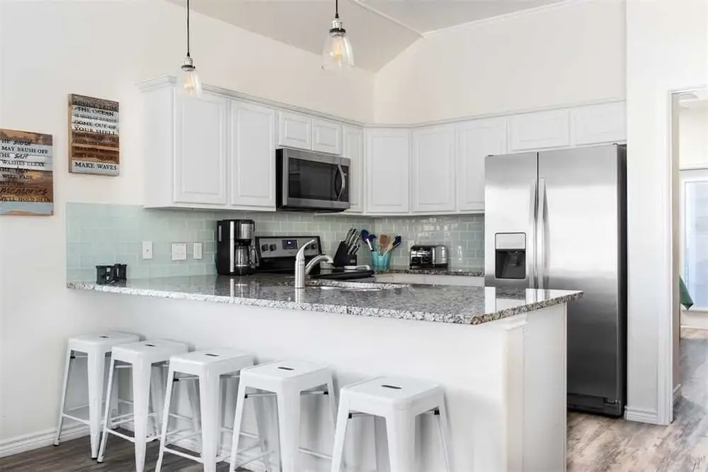 1813 S 11th Townhome #601 5 Bedrooms 4.5 Bathrooms Townhouse