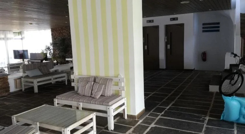 Apollon Suites