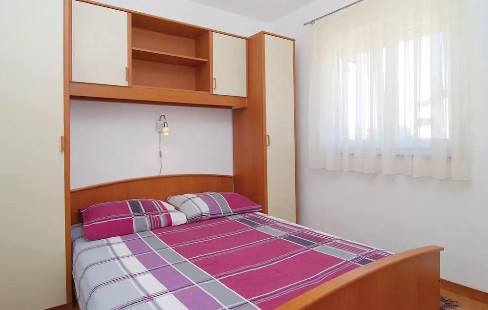 Stunning Home in Vir With Wifi and 2 Bedrooms