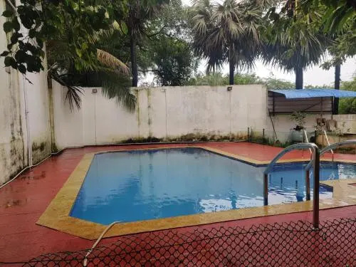 Living edge residency
