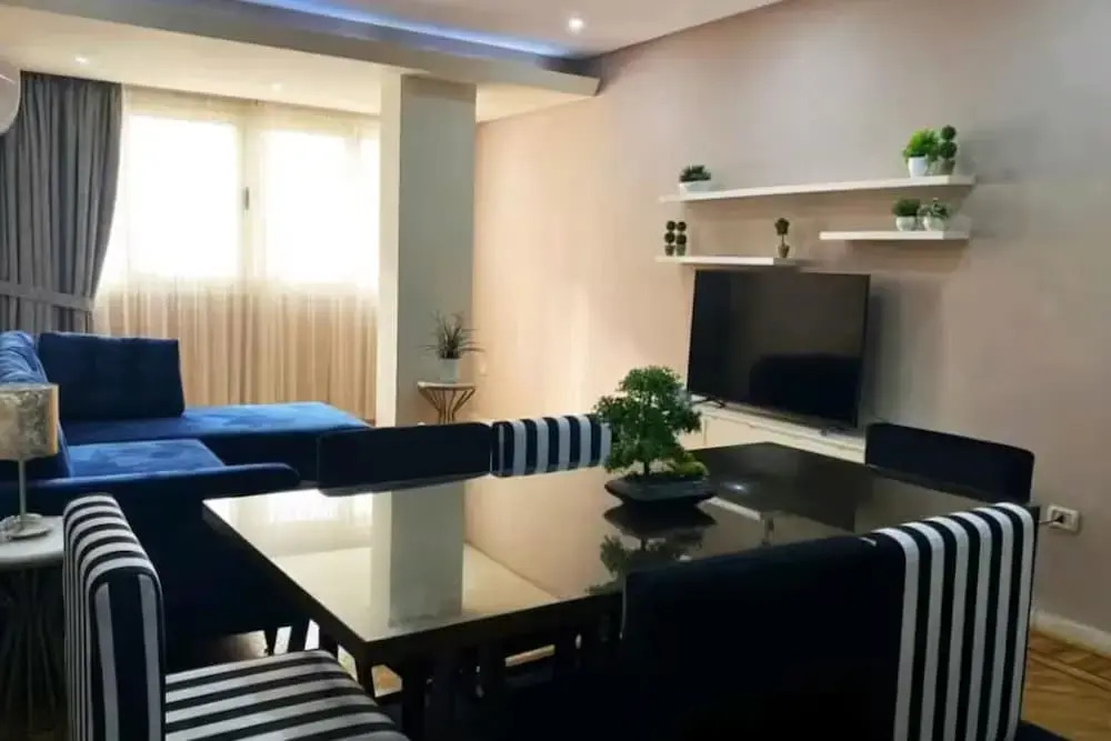 Brassbell Downtown Maspero