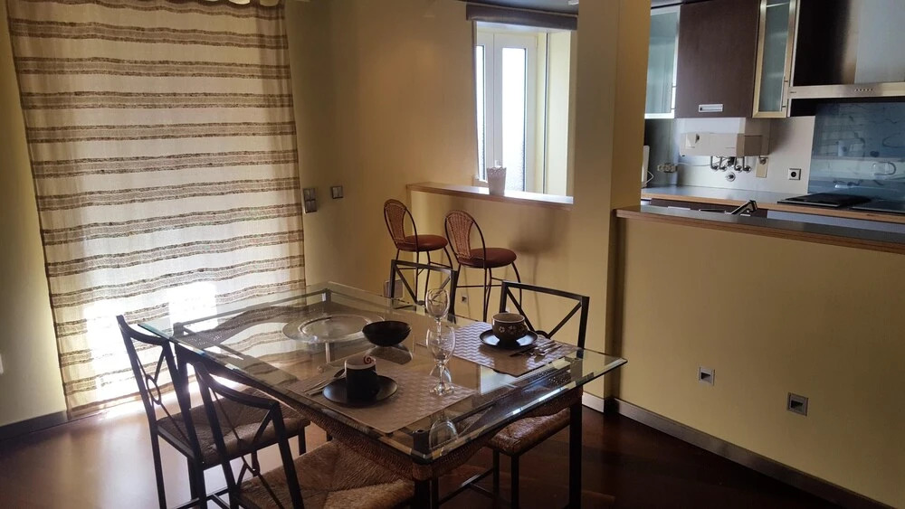 Apartment with One Bedroom in Lisboa, with Wonderful City View, Balcony And Wifi - 20 Km From the Beach