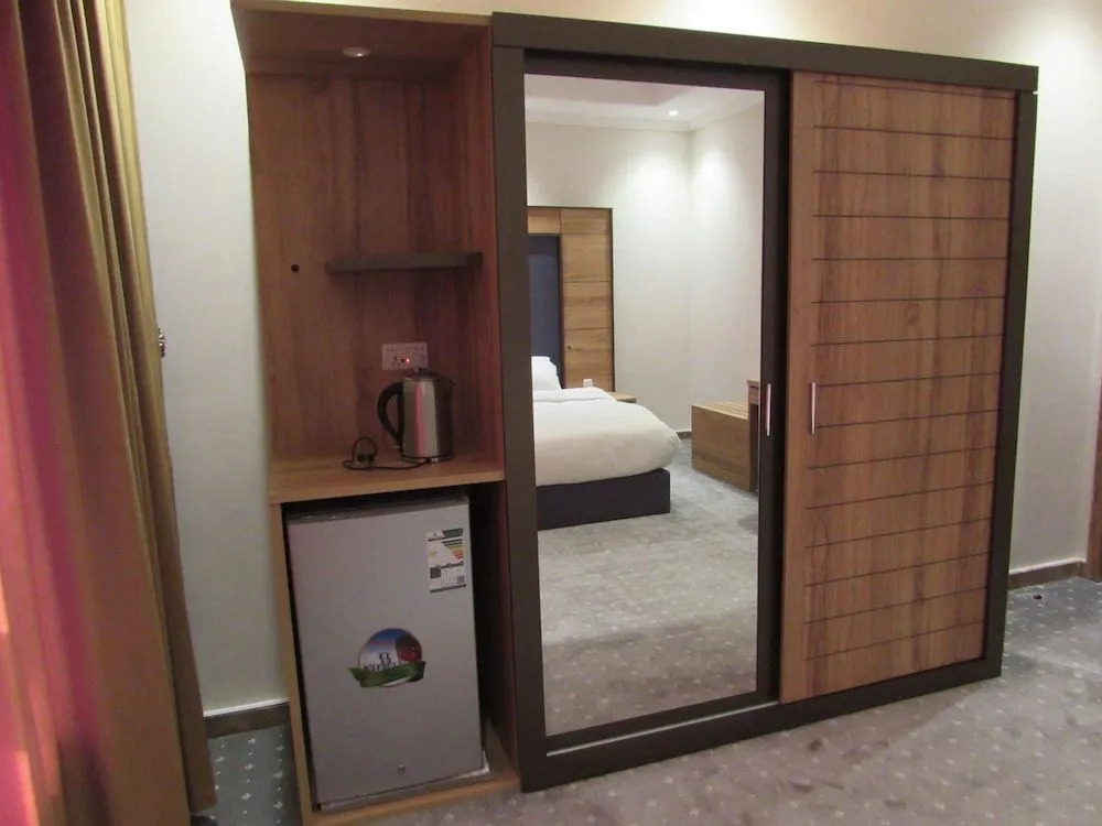 Lavent Park Serviced Apartments - Economic