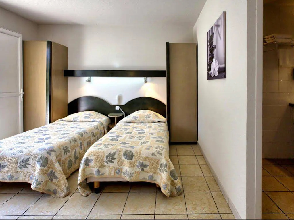 Logis lArberet