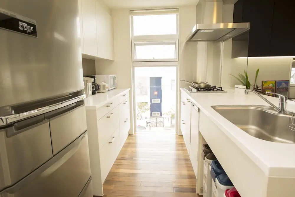 Resort House Plus-One