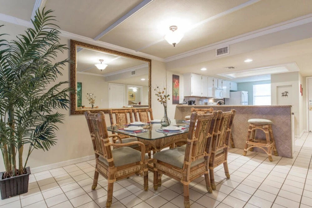 Suntide II Condominium 203