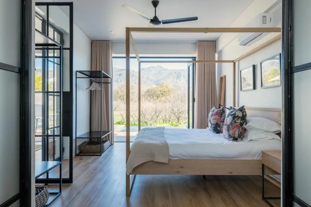 La Chataigne Wines & Guest Cottages