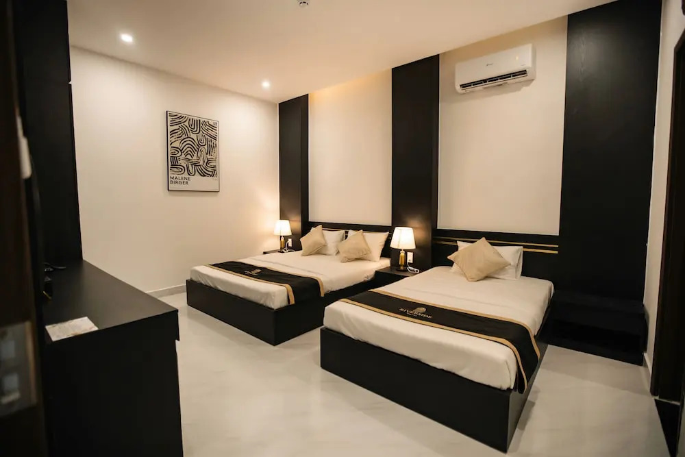 Riverside 1 Hotel