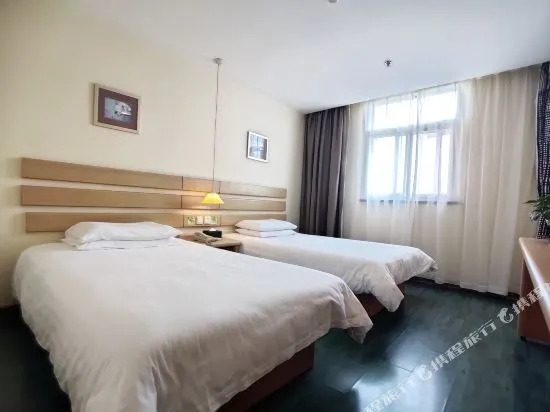 Home Inn Yunlv Hotel (Yulin Meilin Pedestrian Street Bus Terminal)