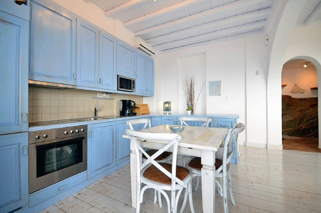 Villa Kelly