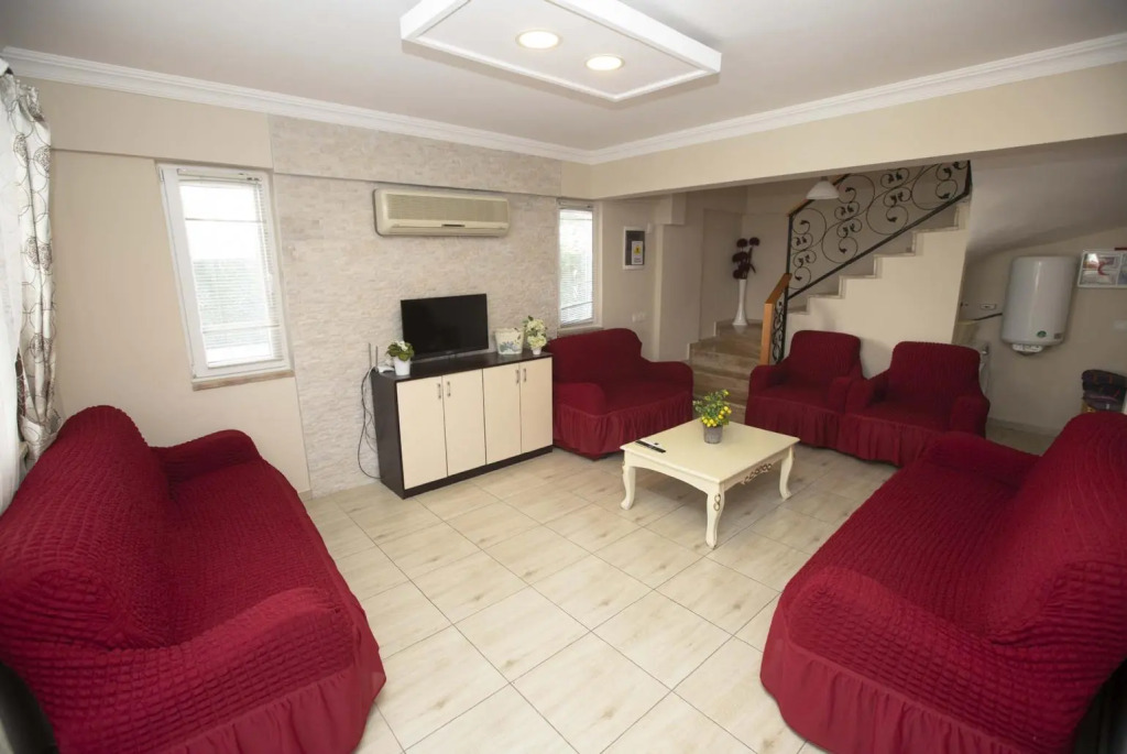 Villa Heyday