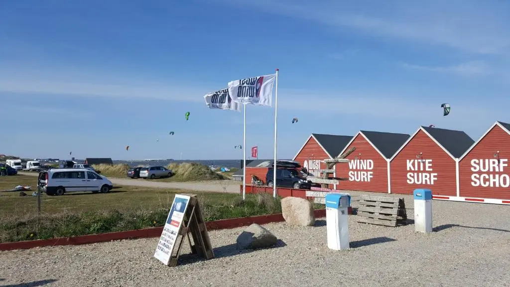 Surf And Family Sauna And Spa