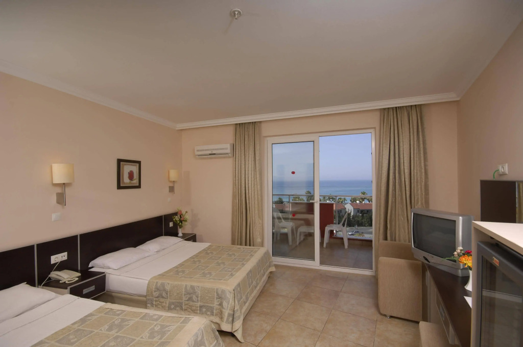 Lioness Hotel