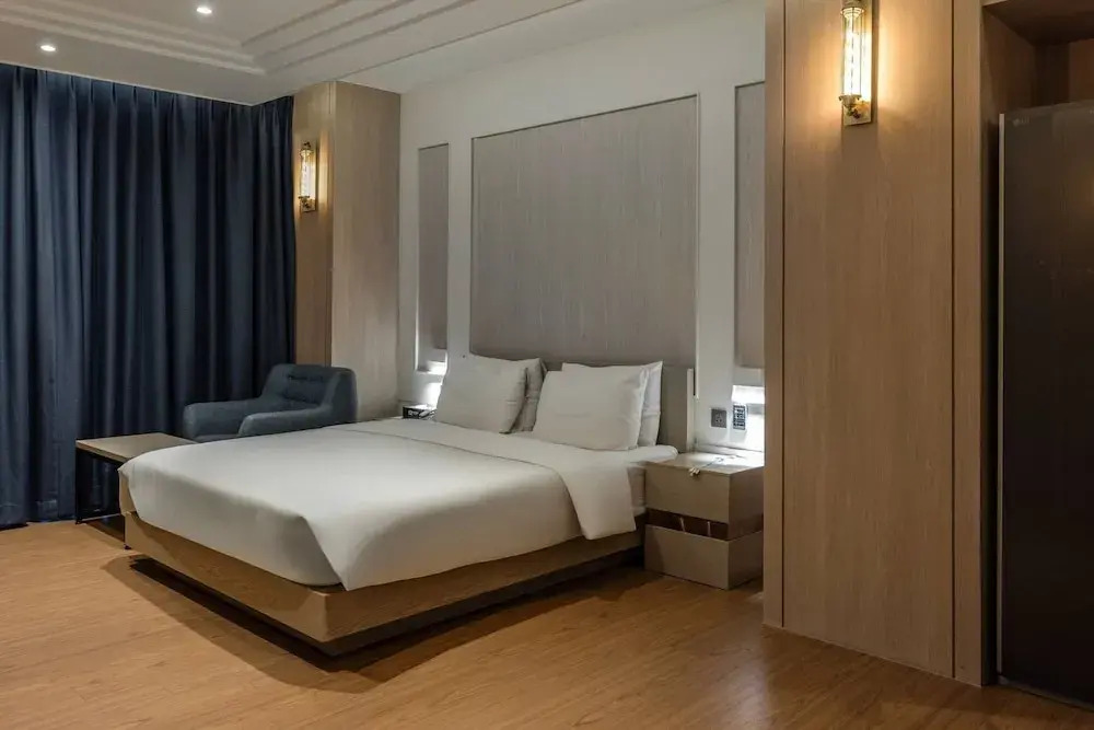 H-Avenue Hotel Yeongildae