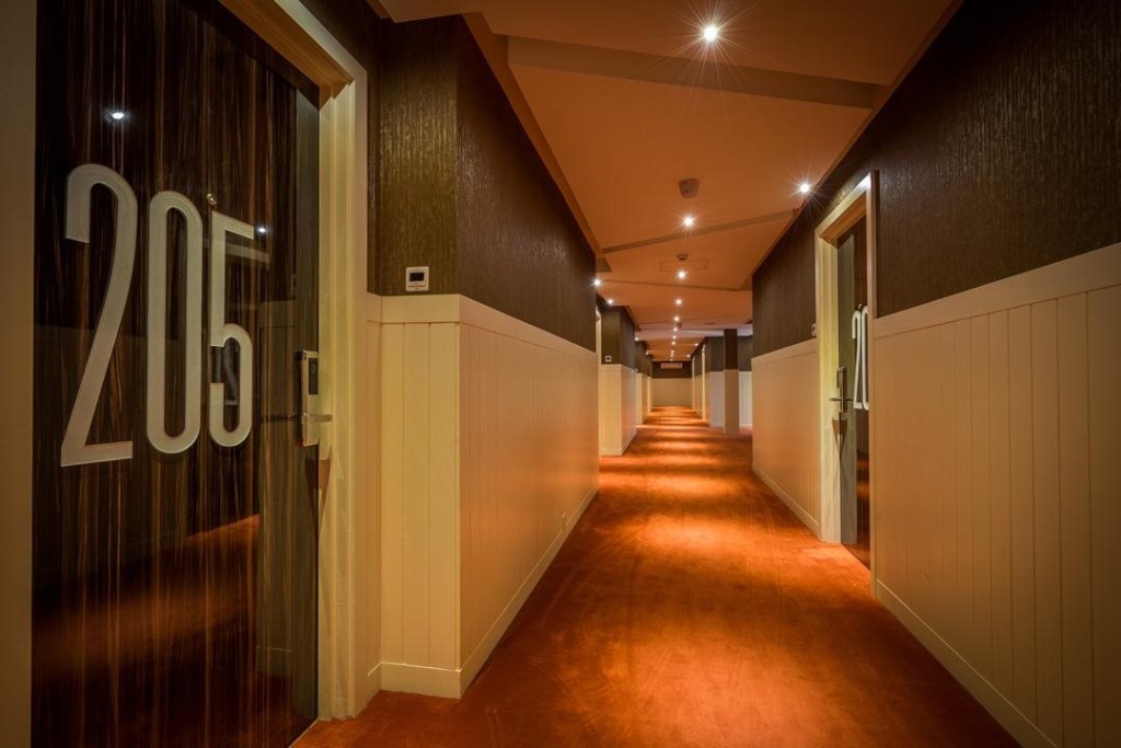 WIWO Hotel
