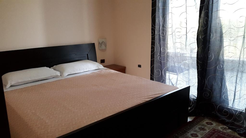 Eklips Hotel