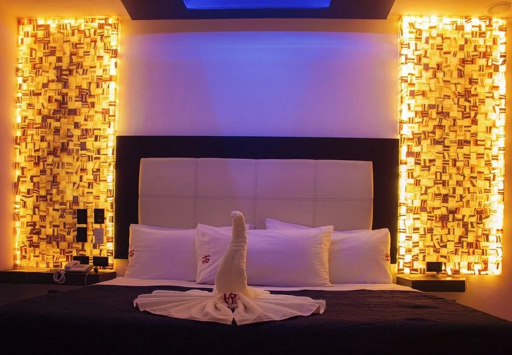 Love Motel