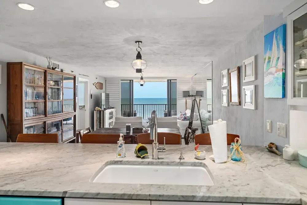 Ocean View 2B 2B Condo Pool New Smyrna FL