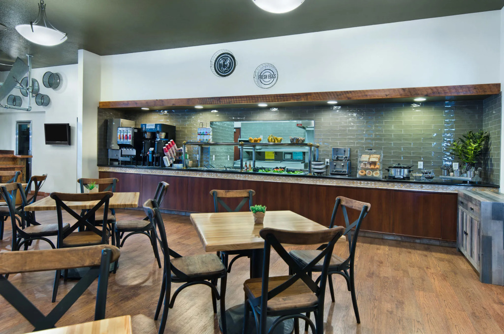 Oxford Suites Hermiston