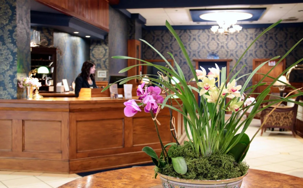 St James Hotel
