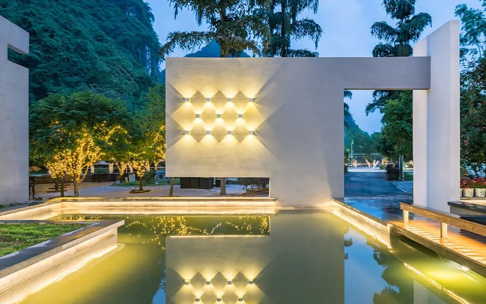 Moon Villa