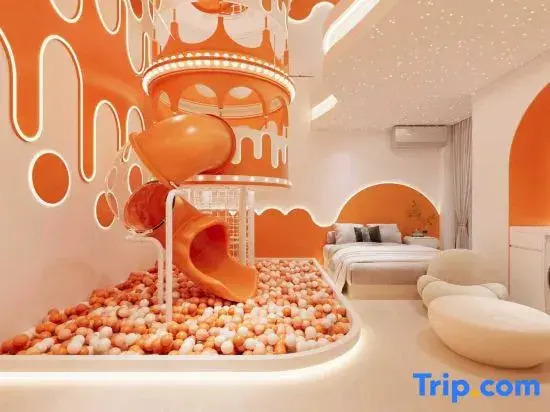 MKBK Macabaca · Family Suite Homestay (Chengdu Panda Base)
