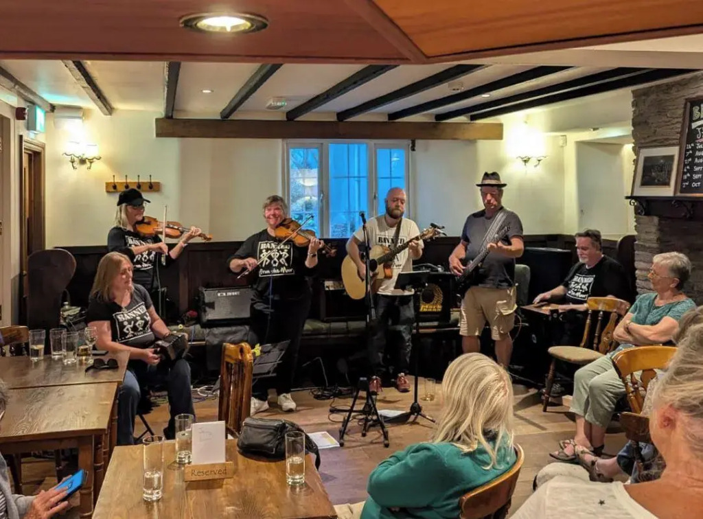 The Globe Inn