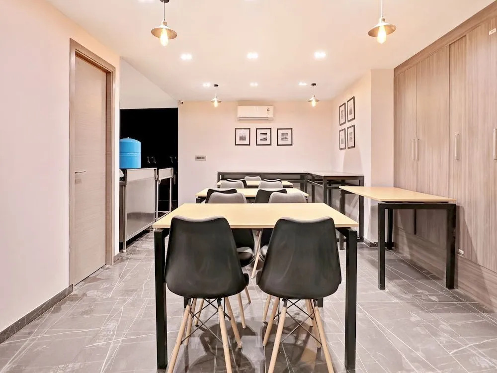 SilverKey Executive Stays 35627 Galexia Hotel And Resorts