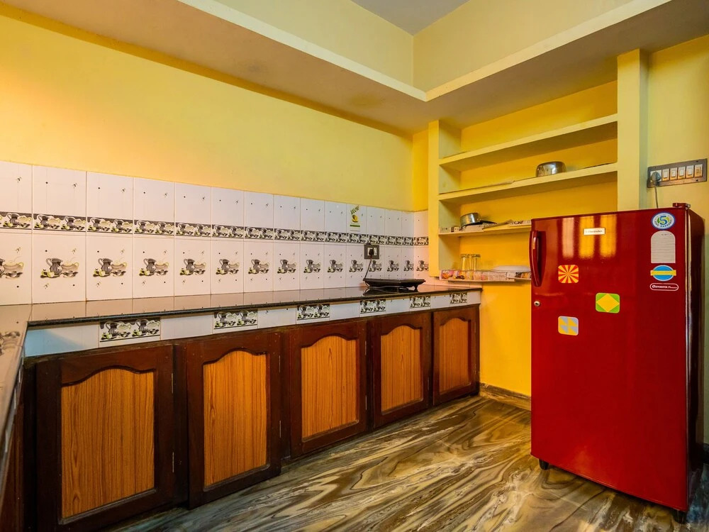 OYO 14172 Home Modern 2 BHK Palarivattam